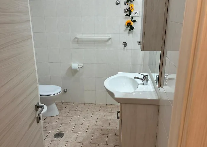 Oda ve Kahvaltı Maria 3*